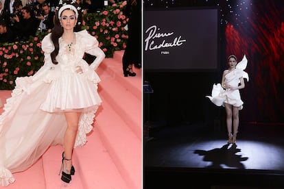 La moda es una de sus obsesiones: a la izquierda, a su llegada a la gala Met dedicada al Camp en 2019 y a la derecha en un momento de la serie ‘Emily in Paris’ que emula la semana de la moda parisina.