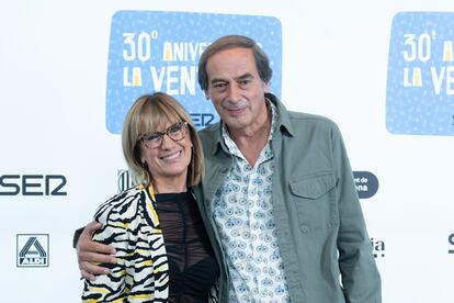 Los periodistas Gemma Nierga e Isaías Lafuente, antes del programa.