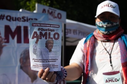 AMLO Revocación de mandato: Ciudadanos que apoyan al presidente de México, Andrés Manuel López Obrador