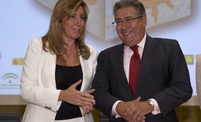 Susana Díaz y Juan Ignacio Zoido, en la inauguración del congreso sobre Política en la Universidad Pablo de Olavide.