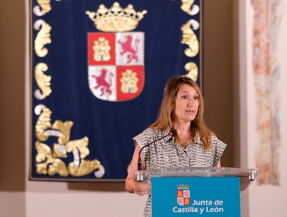 La consejera de Educación de Castilla y León, Rocío Lucas, durante una rueda de prensa.