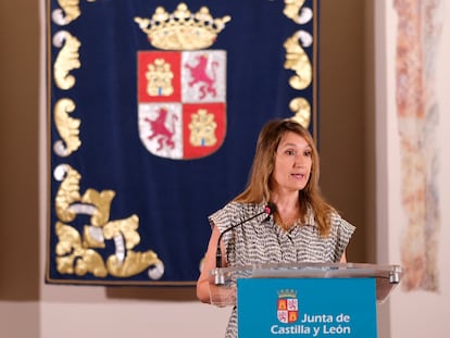 La consejera de Educación de Castilla y León, Rocío Lucas, durante una rueda de prensa.