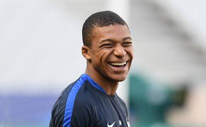 Mbappe, con la selecci&oacute;n francesa. 