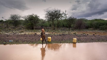 Vivir sin agua potable y con una sola comida al día