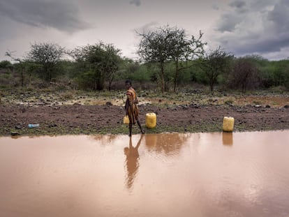 Vivir sin agua potable y con una sola comida al día