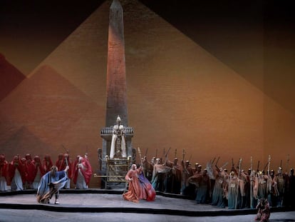 Representación de 'Aida', de Verdi, con montaje de Hugo de Ana, en el Teatro Real en 2018.