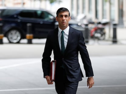 El ministro de Economía del Reino Unido, Rishi Sunak, este domingo en Londres