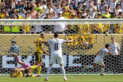 Fran García anota el segundo gol del Madrid este sábado.
