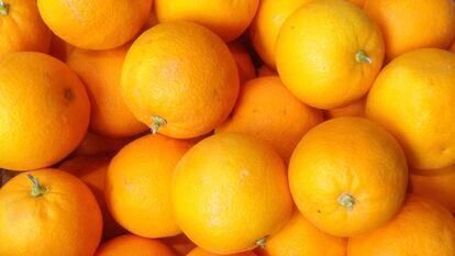 Naranjas de Sóller en un puesto de frutas de las Islas Baleares.