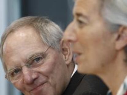Alemania y Francia quieren que la banca pague las crisis del sector