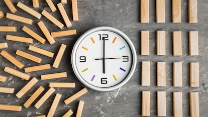 Los empleados que han pasado año y medio teletrabajando tienen que retomar rutinas como calcular trayectos para ir y volver de la oficina.