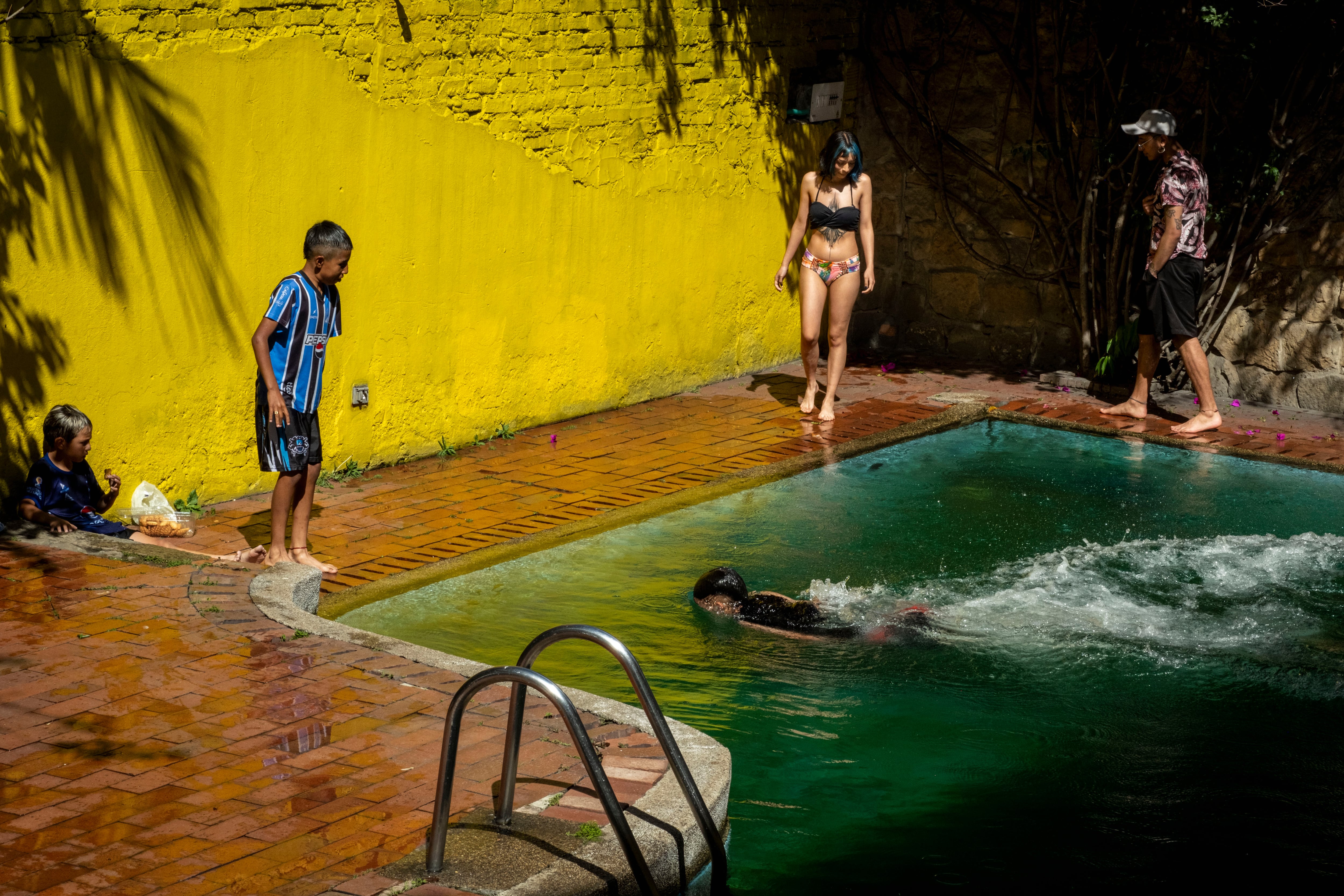 Un jardín con 600 especies de plantas para resignificar la periferia estigmatizada de Bogotá