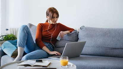 Artículo de EL PAÍS Escaparate que describe las mejores ofertas de la semana en Amazon en varias categorías de compra