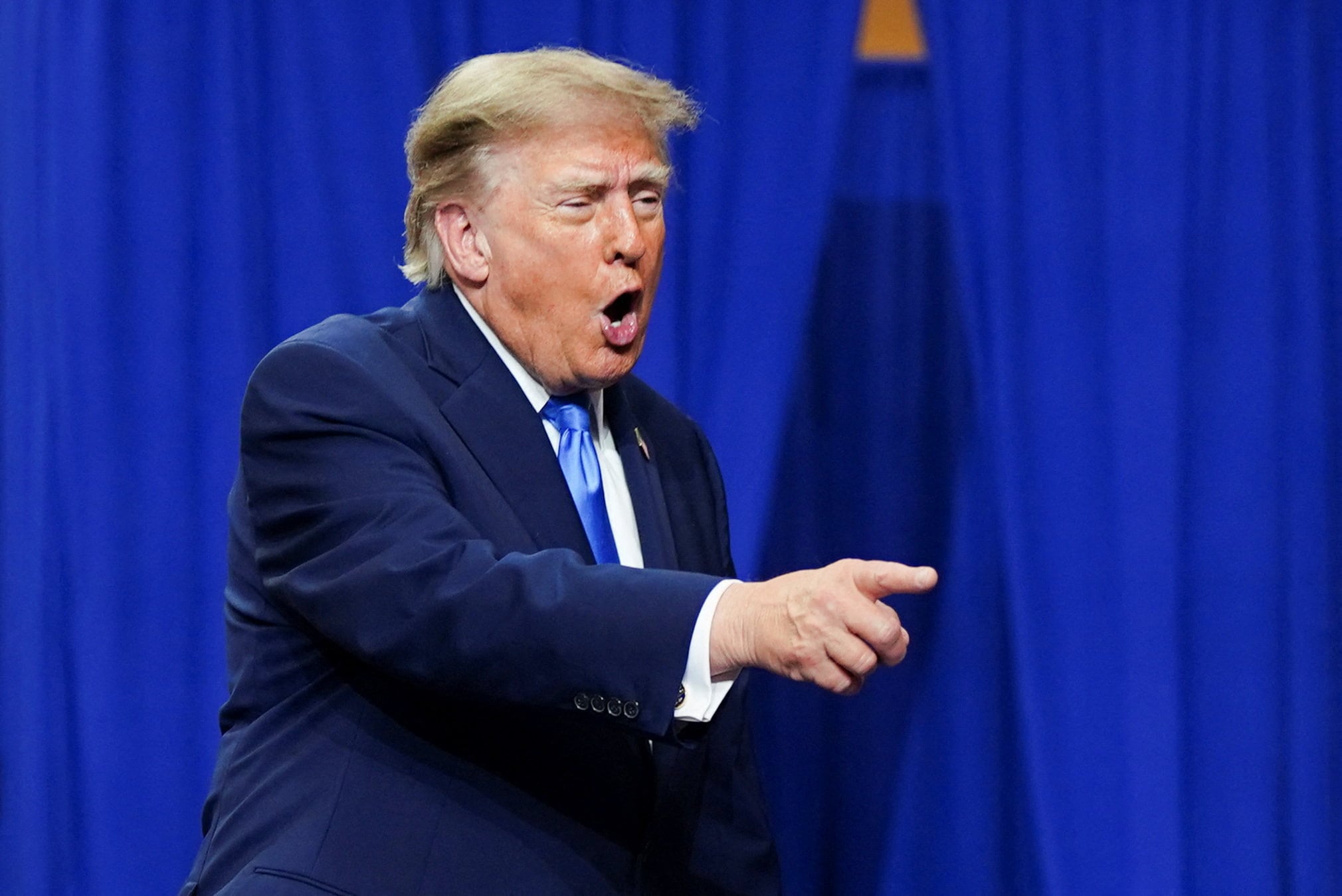 Trump crea la Fuerza de la Superinteligencia para coordinar el desarrollo de IA en EEUU