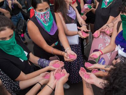 Mujeres en la protesta del 16 de agosto en Ciudad de México.