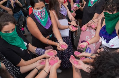 Mujeres en la protesta del 16 de agosto en Ciudad de México.