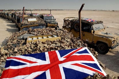 La fuerza afectada por el redespliegue comprende tres compañías de infantería armada del batallón <i>Black Watch</i> con 500 hombres y apoyo de una unidad de reconocimiento del regimiento galés de &#39;Queen&#39;s Dragoon Guards&#39;,  así como del 40 comando de los  Marines Reales. También se desplazan efectivos de apoyo, incluidos ingenieros y médicos.