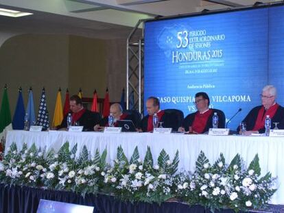 Los jueces de la Corte IDH durante la audiencia realizada en Tegucigalpa.