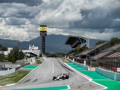 Pruebas del Gran Premio de Fórmula 1 en el circuito de Montmeló, este martes.