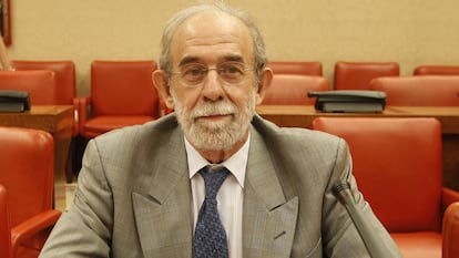Fernando Valdés, antes de comparecer ante la Comisión de Nombramientos del Congreso de los Diputados en julio de 2012.