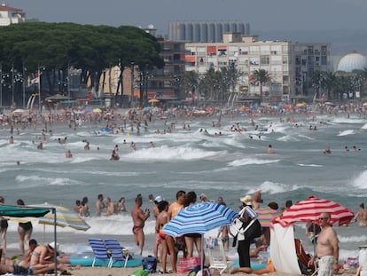 La playa de La Pineda, en Vila-seca, en una imagen de archivo.