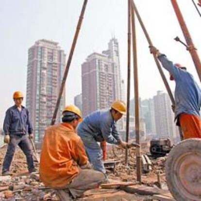 Trabajadores de la construcción en Shanghai