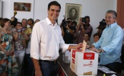 Pedro S&aacute;nchez vota esta ma&ntilde;ana en Madrid.