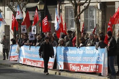 Protesta frente al Parlamento