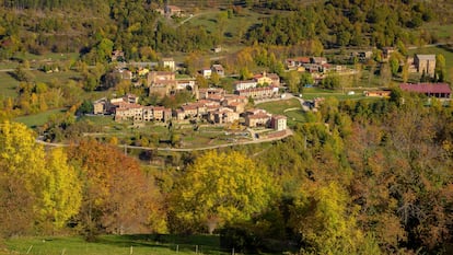 El Ayuntamiento de Vallfogona de Ripollès (Girona), un pequeño municipio de 220 habitantes a unos 12 kilómetros de Ripoll.