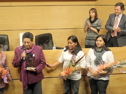 Premio Ellacuria para las mujeres de El Salvador