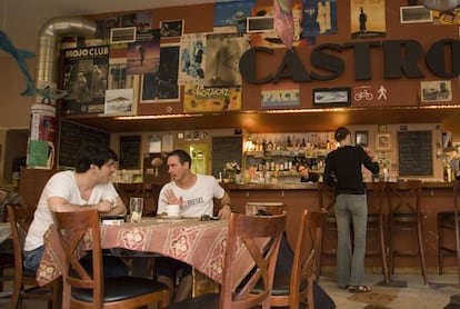 Una taberna situada en la calle Raday, en la zona de Pest.