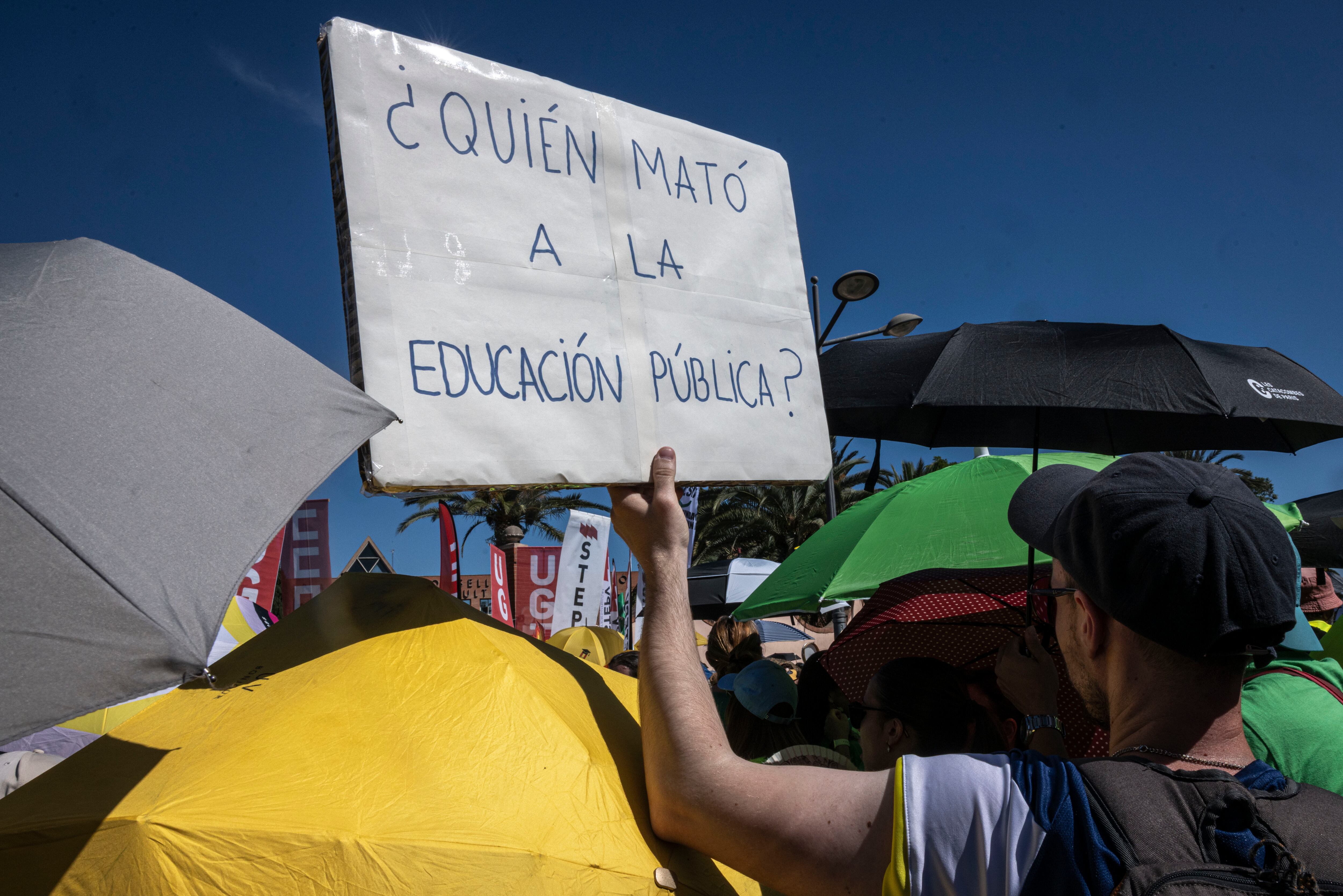 Protesta de profesores en Valencia, el 25 de mayo. 