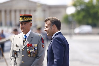 El presidente francés, Emmanuel Macron, al término del desfile.