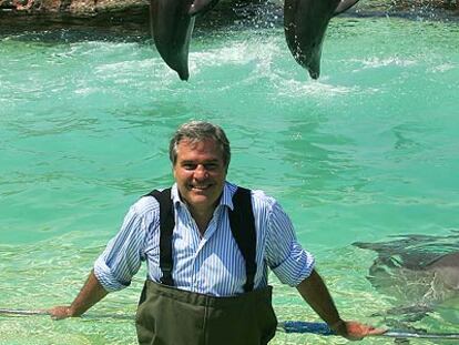 Richard Golding, directivo de Parques Reunidos, en Marineland.