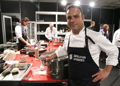 &Aacute;ngel Le&oacute;n, cocinero del restaurante A Poniente, en Madrid Fusi&oacute;n.