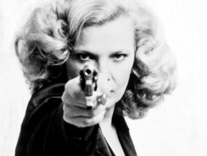 Libreras resoplantes: el nuevo clan femenino viene echando humo