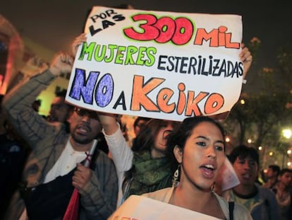 Protesta contra la candidata Keiko Fujimori, hija del expresidente encarcelado, en 2011.