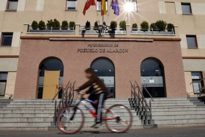 Fachada del Ayuntamiento de Pozuelo de Alarcón.