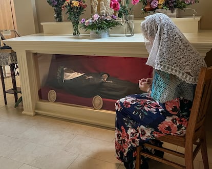 The apparently incorrupt body of the nun Wilhelmina of Lancaster, in the Benedictine abbey of Saint Mary, Queen of Apostles, in Gower (Missouri), on November 5.