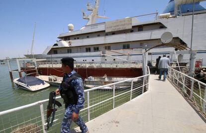 El Basrah Breeze en el puerto de Basora en Irak, el pasado 14 de mayo.