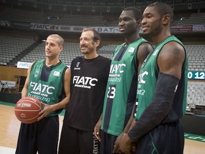 S&aacute;bat, Maldonado, Drame y Brandon, en Badalona. 