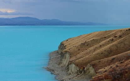 Tormenta en el lago Tekapo, en la isla sur de Nueva Zelanda. 