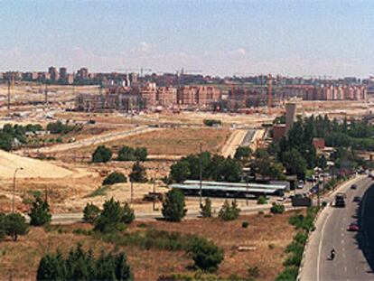 Terrenos del futuro barrio de Sanchinarro, al norte de Madrid, esta semana.