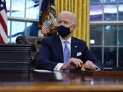 Joe Biden ha firmado órdenes ejecutivas para revertir algunas de las políticas desarrolladas por Trump. El paquete de decretos incluye compromisos para luchar contra el cambio climático.