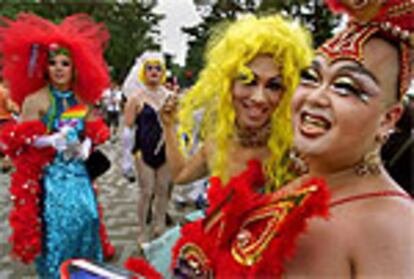 Unas <i>drag queens, </i>en una manifestación del Día del Orgullo Gay celebrada en Tokio.