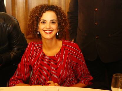 La escritora Leïla Slimani, en el restaurante de París donde se entrega el Premio Goncourt.