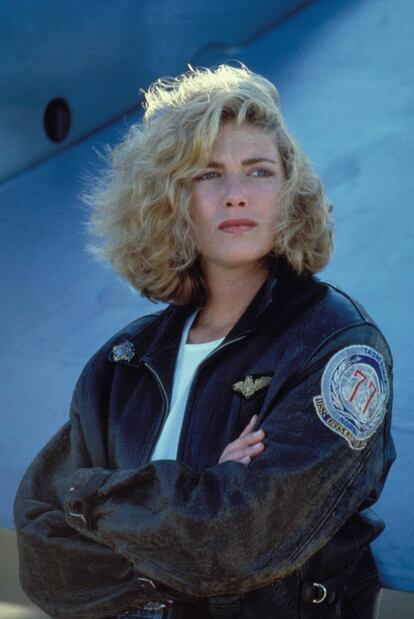 A atriz de ‘Top Gun’ revelou ser lésbica em 2009, durante entrevista a uma rádio. “Definitivamente prefiro as mulheres. Larguei dos meninos. É parte de ser honesta comigo mesma. Foi todo um desafio para mim. Foi um caminho árduo”, disse na ocasião.