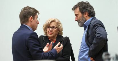 La alcaldesa de Madrid Manuela Carmena en el pleno municipal. 