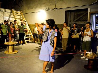 Un antiguo almacén para la cultura alternativa y pensamiento crítico