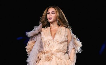 Beyonce en el escenario de Rose Bowl en Pasadena, California, en septiembre de 2018. 